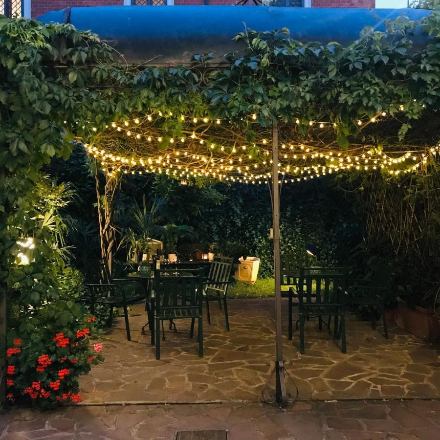 Hotel Bagliori Milano Exterior foto